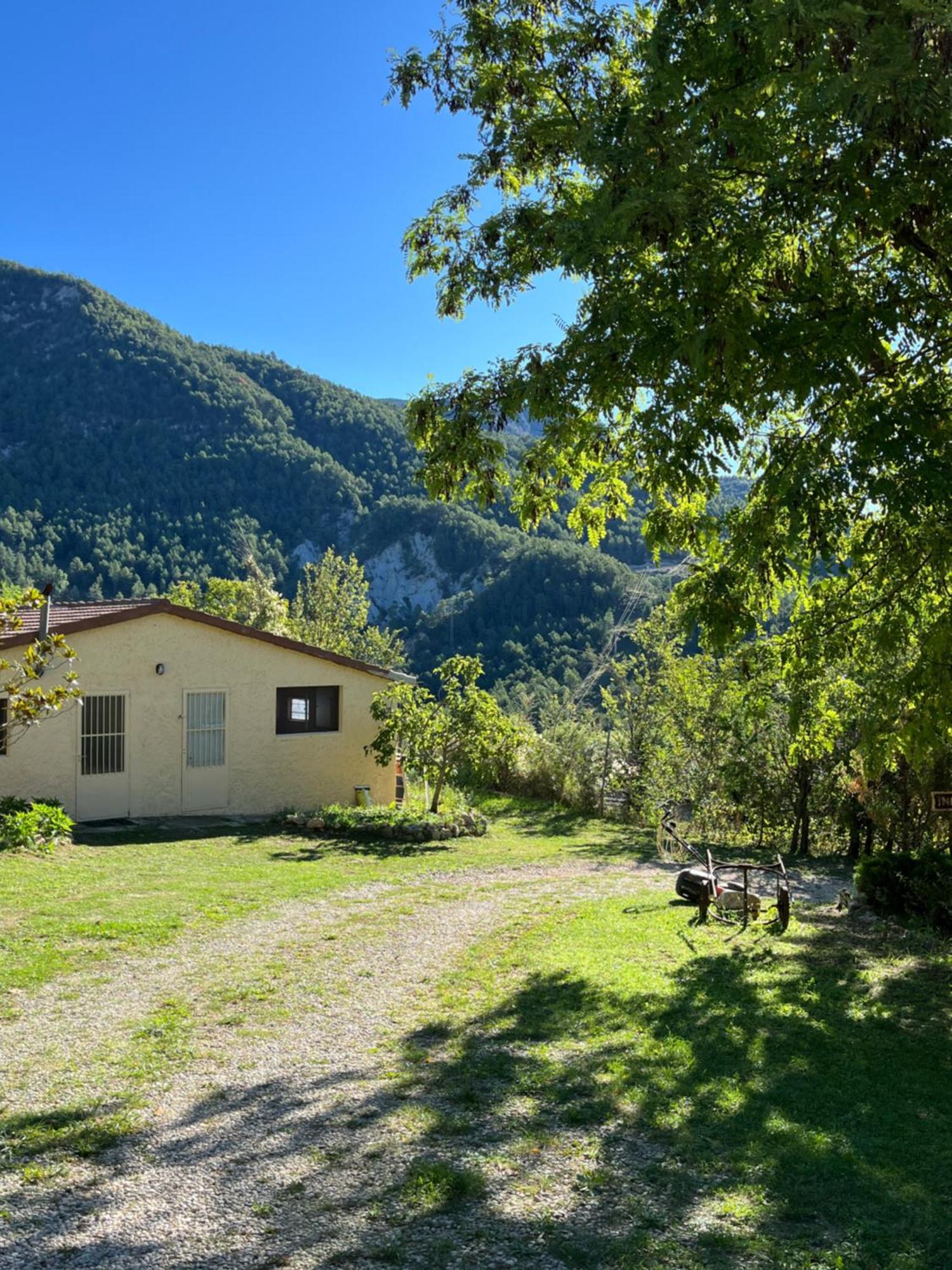 Alberg Rural Torre Del Baro San Lorenzo de Morunys Buitenkant foto